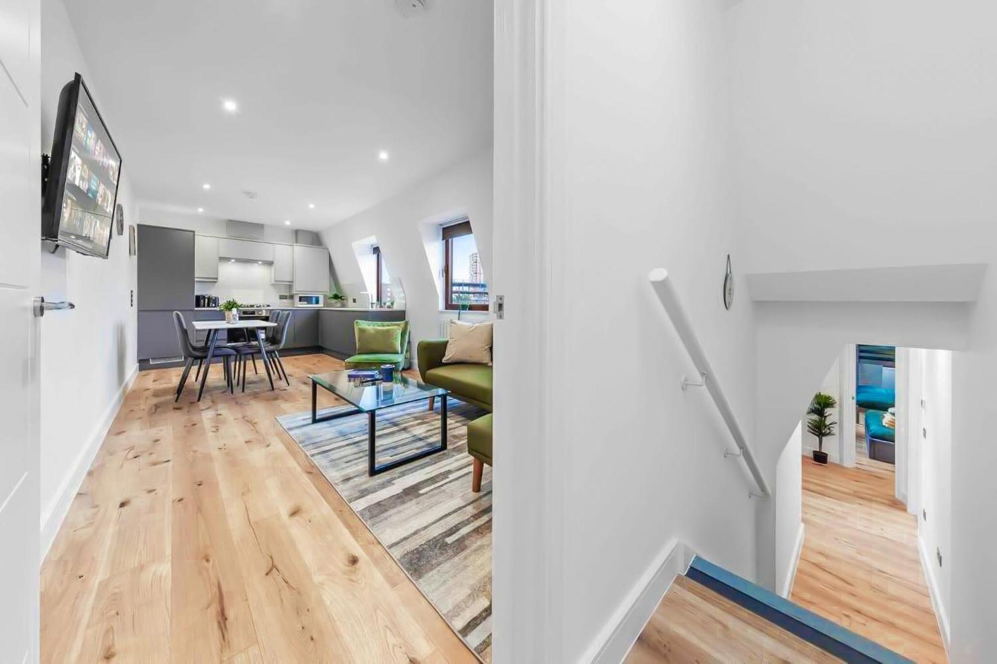 Apartament Serviced Apt In Central Lr3 Londra