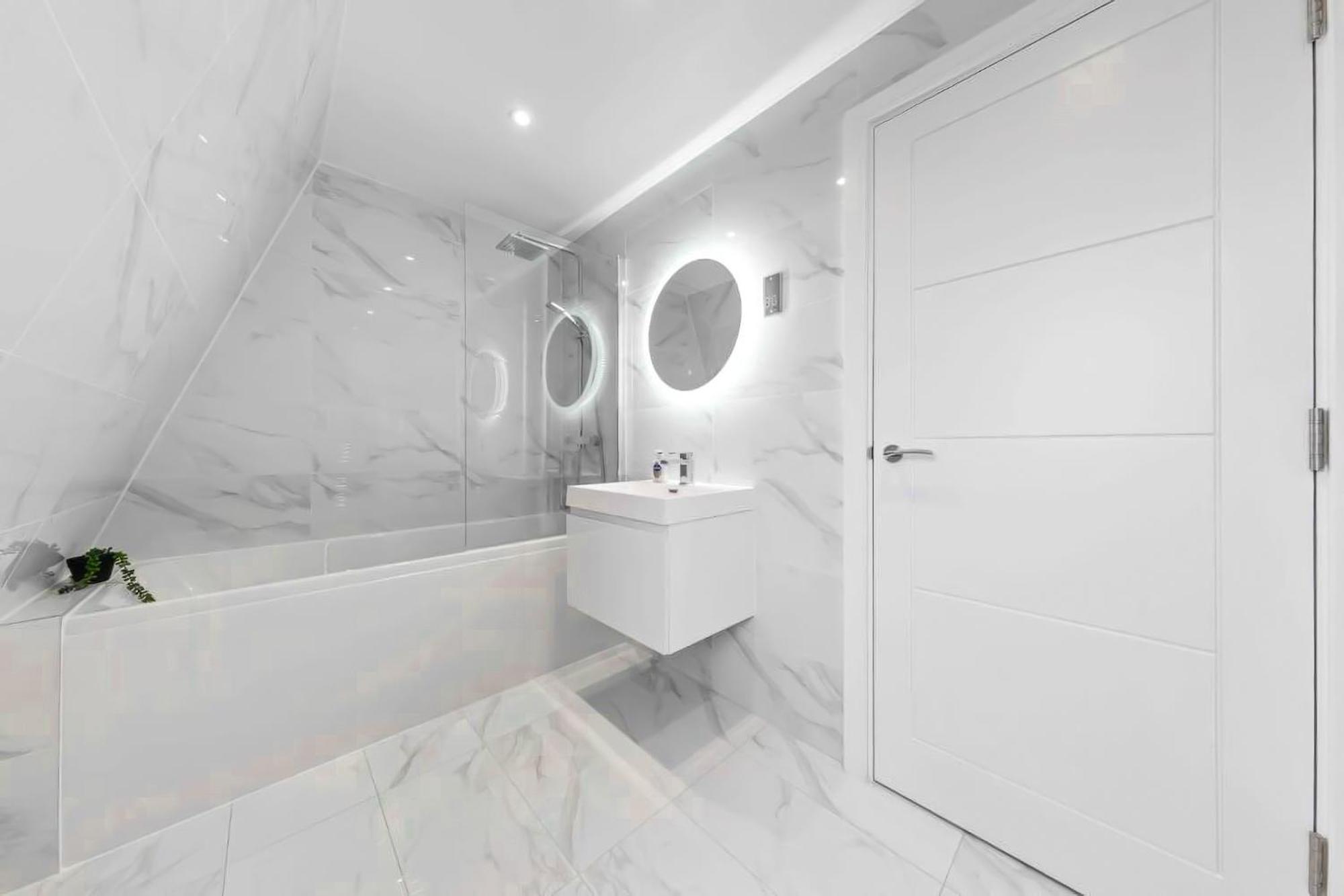 Apartament Serviced Apt In Central Lr3 Londra